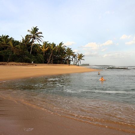 Shiva'S Beach Cabanas Тангалле Екстер'єр фото