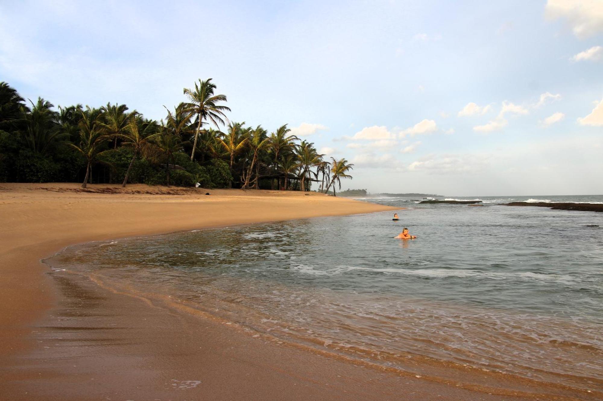 Shiva'S Beach Cabanas Тангалле Екстер'єр фото