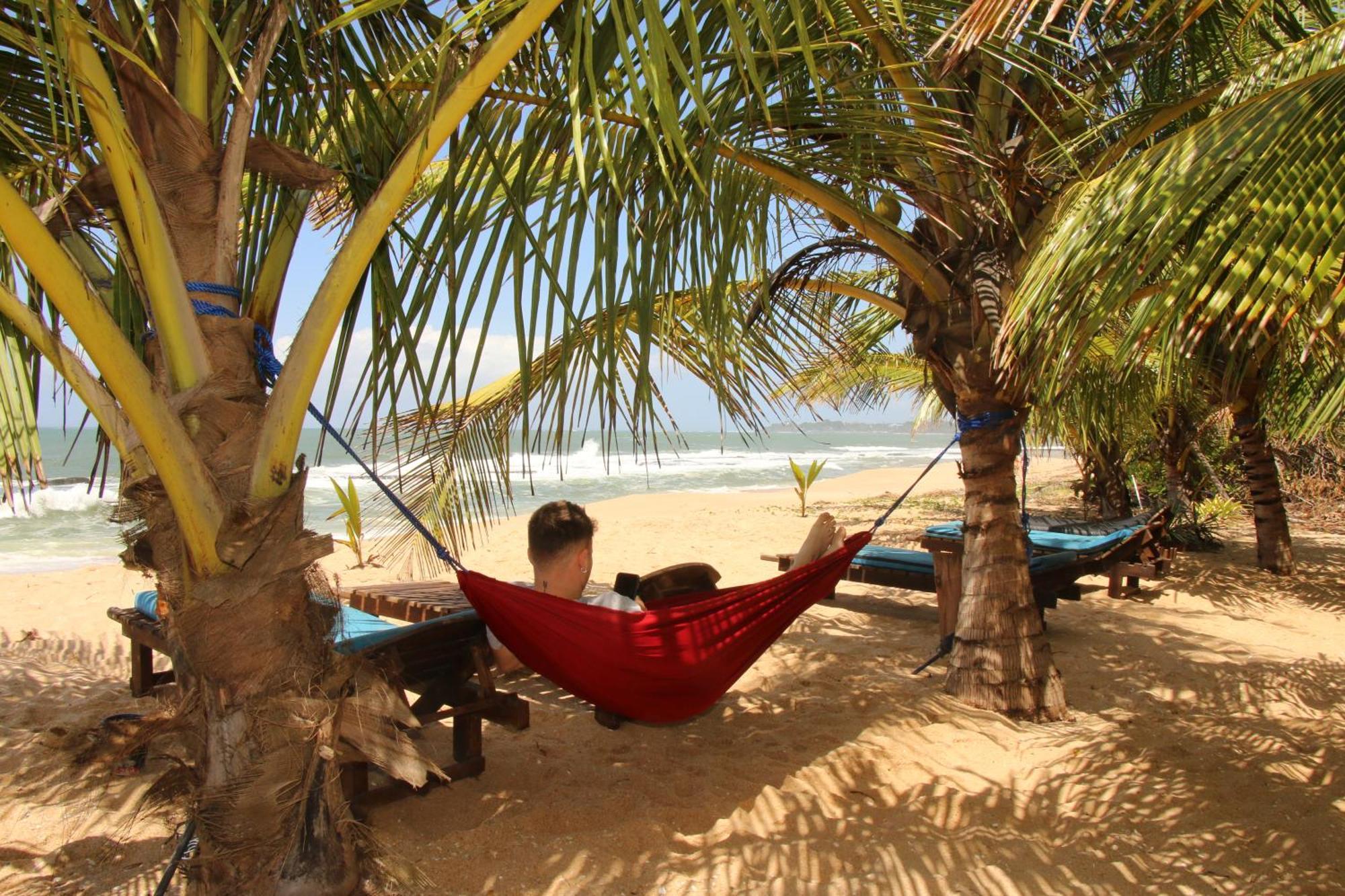 Shiva'S Beach Cabanas Тангалле Екстер'єр фото